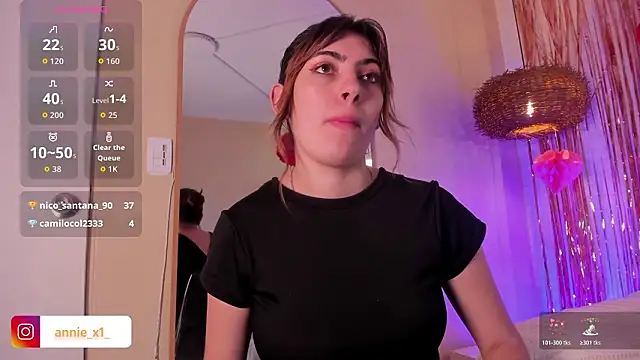 annie_x1 webcam