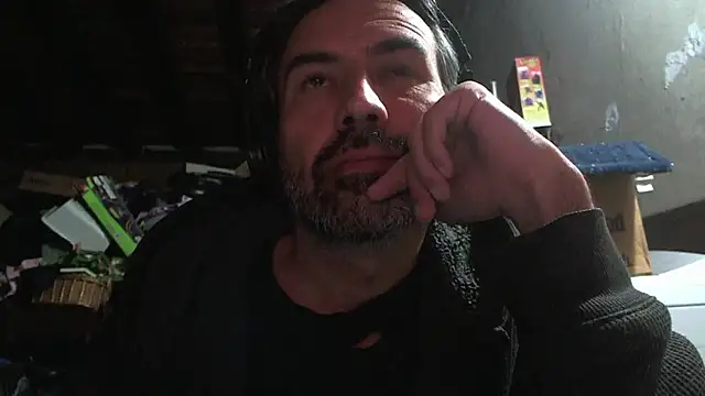 Anarchy_Burger webcam