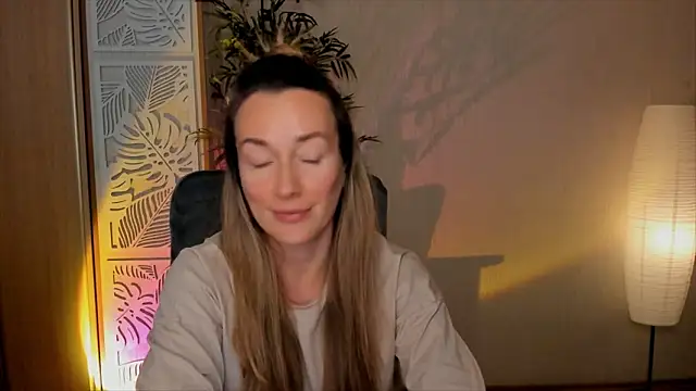 RebeccaMartinez webcam