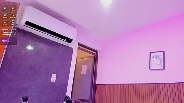 violett_collins_ webcam