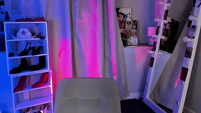 sahara_shields - Sahara_Shields's free webcam - UK Sex Cams