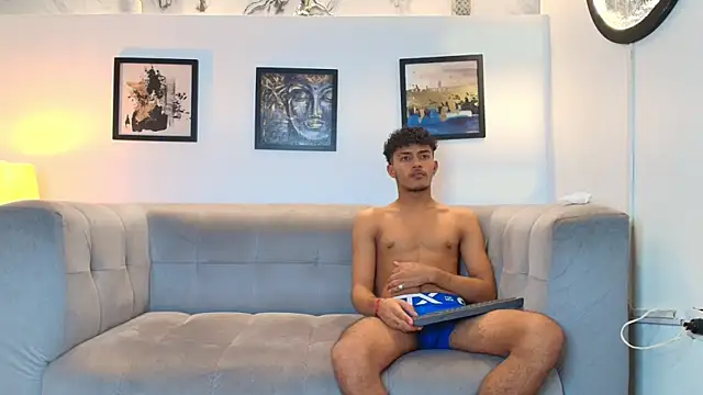 DIAMOND_BLACKS webcam