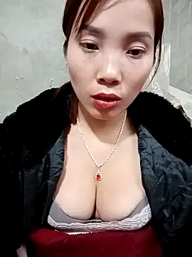 yeutinh00 - Yeutinh00's free webcam - UK Sex Cams