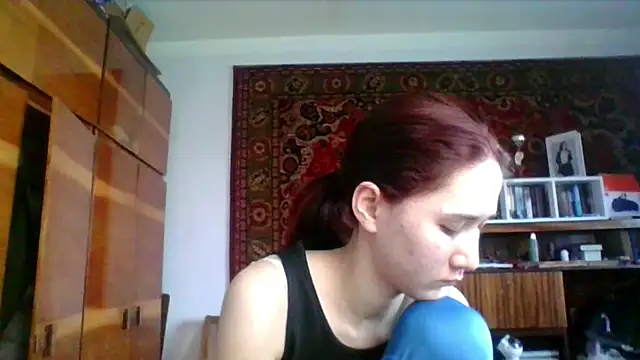 NickiKisinger webcam