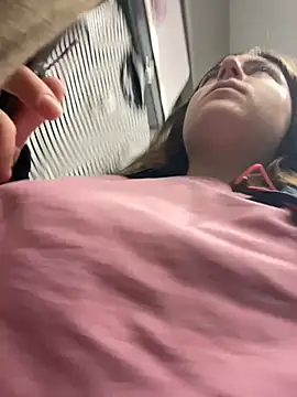 kate_nicepops999114 webcam