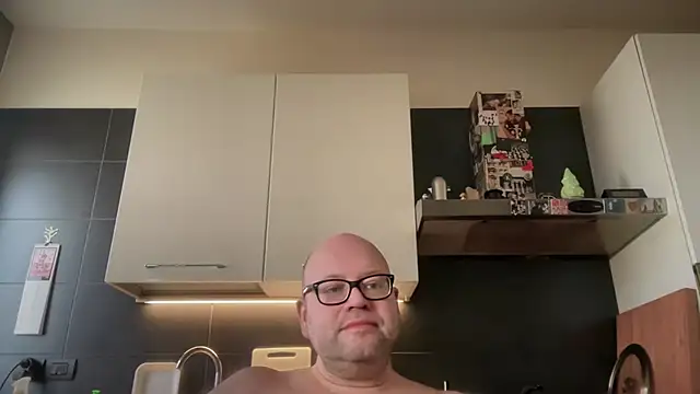 theitalianbear webcam