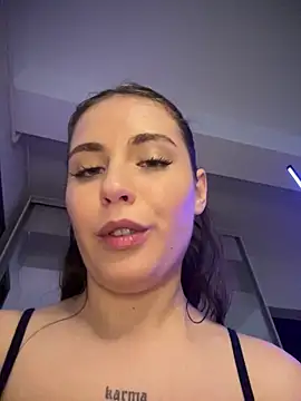 VanessaAnne webcam