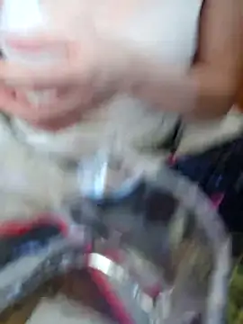 HornyCumBitch webcam