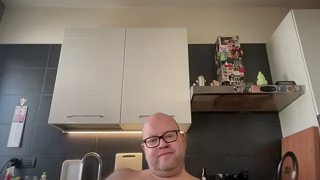 theitalianbear webcam