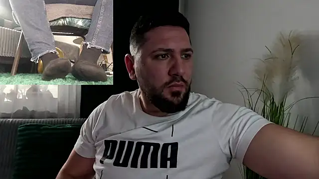 gold_alpha_boy - Gold_Alpha_Boy's free webcam