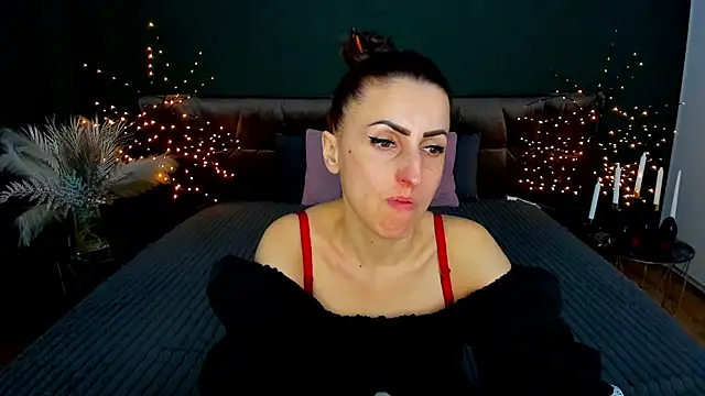 Rebecca_Diamond webcam