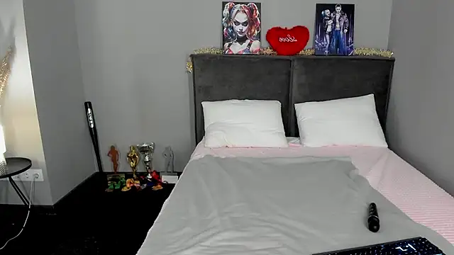 MuscleXXXBarbie webcam