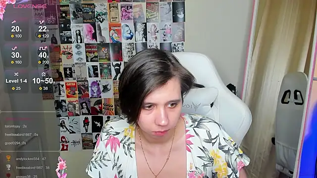 Scarlet_Sirenn webcam