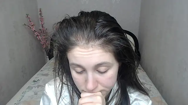 Holliy_Cooper webcam