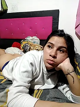 Mia_axelll webcam