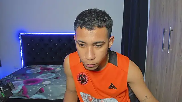 skinny_rich77 webcam