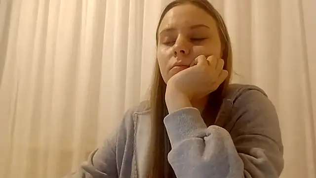 crackshirker - CrackShirker's free webcam