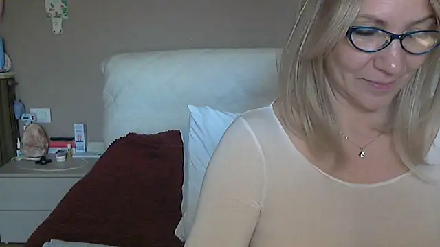 -k-- (F mature) - spinel fuck :heart: