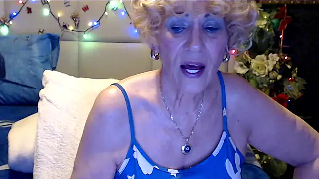 happywomanon - HappyWomanOn's free webcam