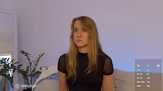 fallinlove1 - Fallinlove1's free webcam - UK Sex Cams