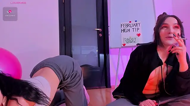 peanaughty - Peanaughty's free webcam - UK Sex Cams