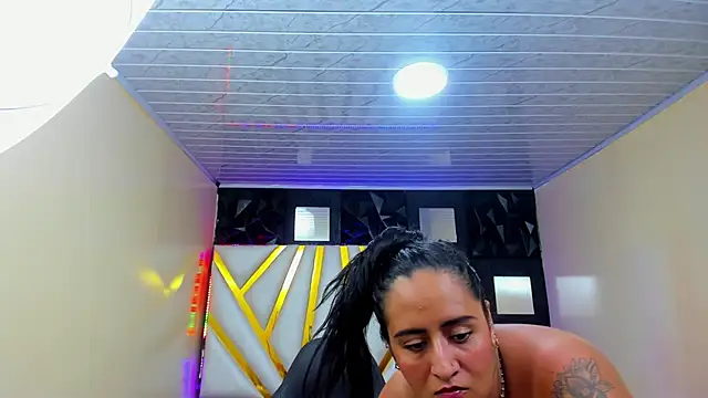 NikolPervertUnlimit webcam