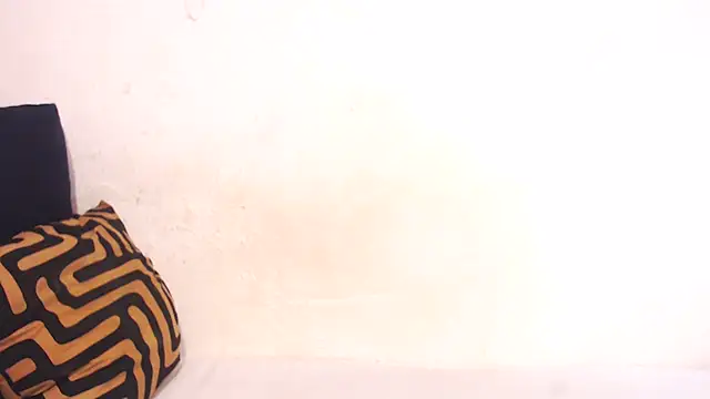 TallEbonyBabe webcam