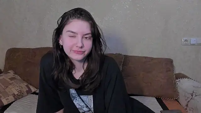 love_lina_muuur webcam