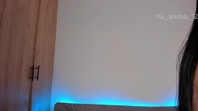 annie_barozzi webcam