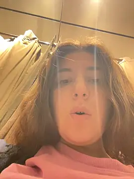 kate_nicepops999114 webcam