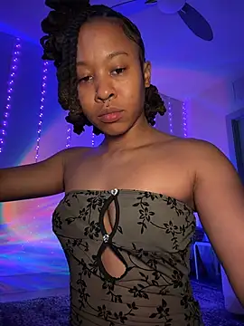 thebrattygoddess webcam