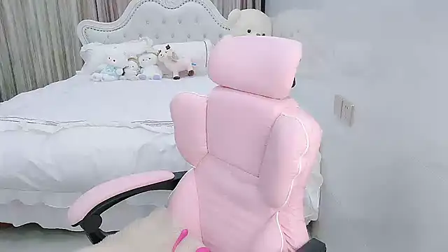 美女xiaokaixin在线直播