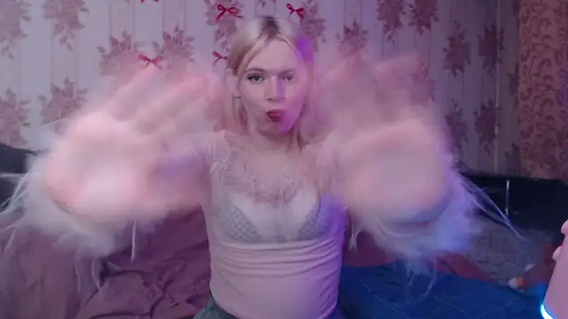 cutie_bambi - Cutie_Bambi's free webcam - UK Sex Cams