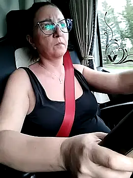 Milfa_nimfomana webcam