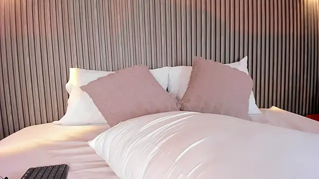 CaitlynCouper webcam