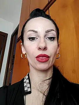 dahlia_82 webcam