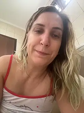 Bia_sexynovaes webcam