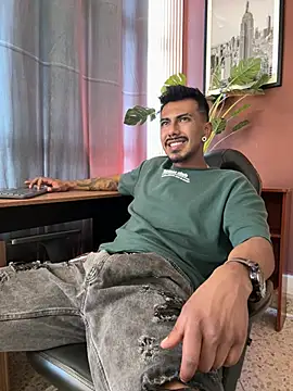 Latinmoster_boss webcam