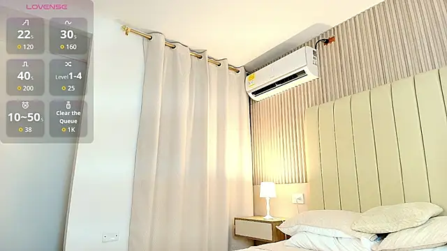 alessia_moon1 webcam