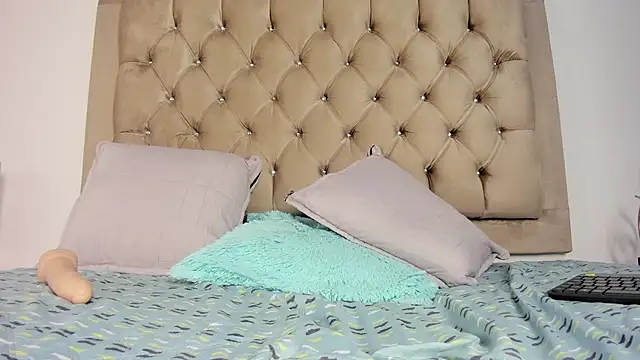 Emily_Castano webcam