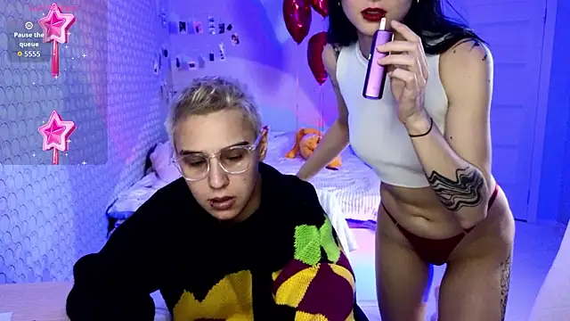 Escaped_Brides webcam