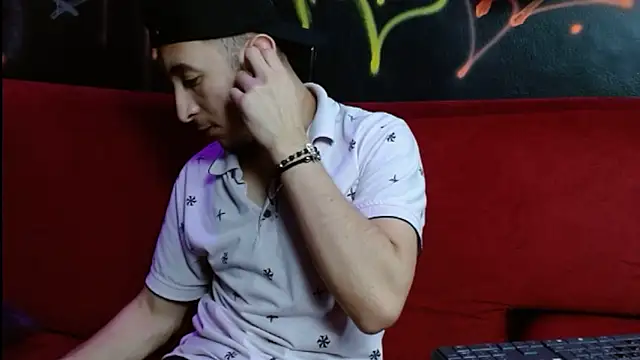 AnyeloBlack69 webcam