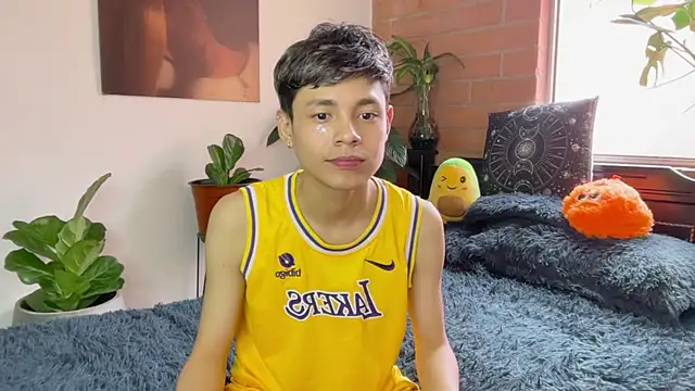 Andy_Belier23 cam model