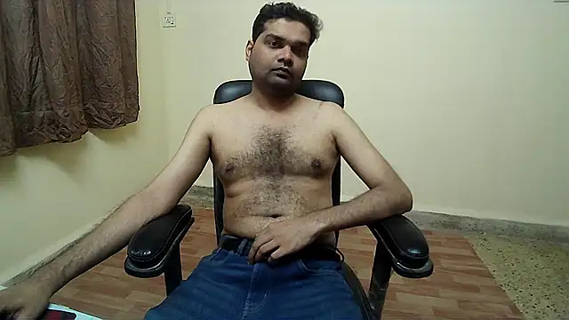 Kinky_Kumarr webcam