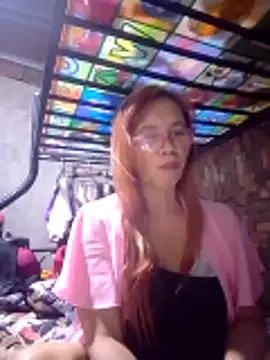 sexyhottmom - SexyHottMom's free webcam - UK Sex Cams