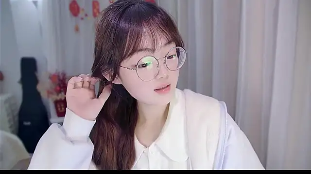 美女YUANYUAN-A在线直播