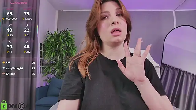 AmberRosewood webcam