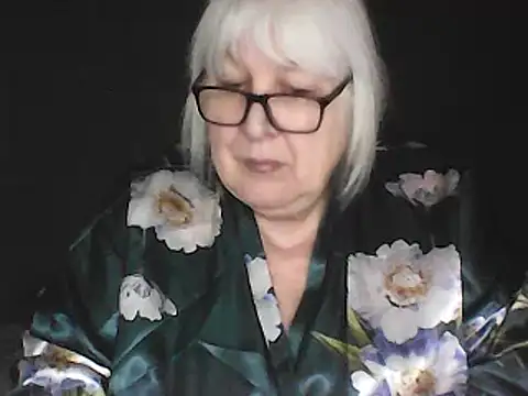 alexia64231 - Alexia64231's free webcam - UK Sex Cams