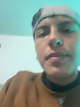 NaytonFreeman webcam