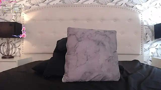 Venusandrea29 webcam